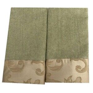Avanti Amelia Fingertip Towels 11x18 Green Holiday Embellished Set of 2